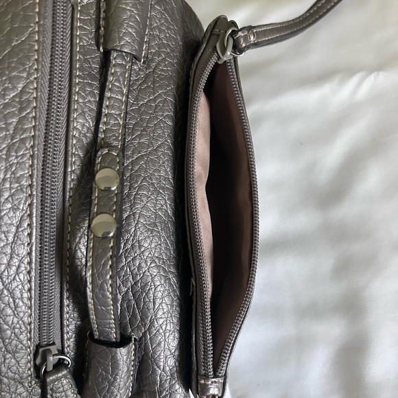 Nine West Silver Crossbody Convertible Purse - Picture 5 of 9